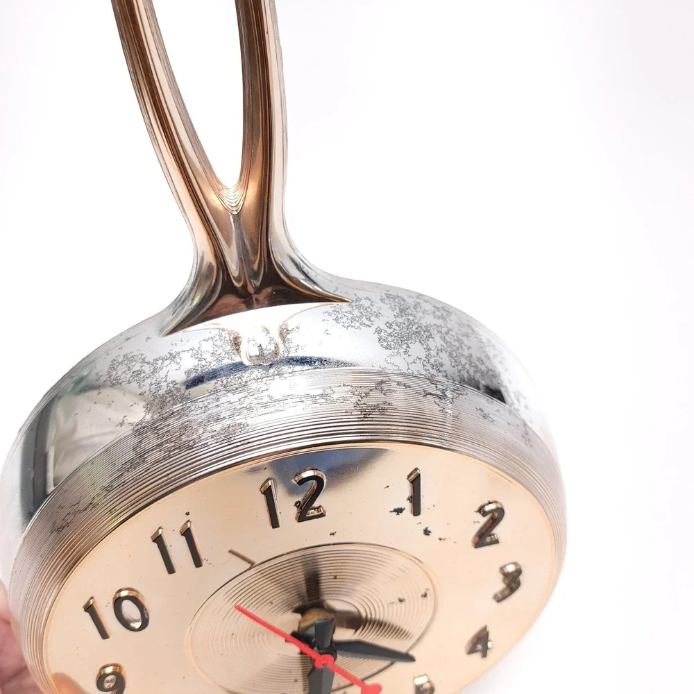 Vintage Hanging Chrome Frying Pan KITCHEN WALL CLOCK Tested & Works
